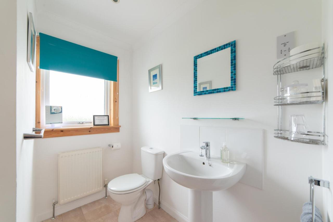 No. Three Bed & Breakfast Stornoway  Luaran gambar